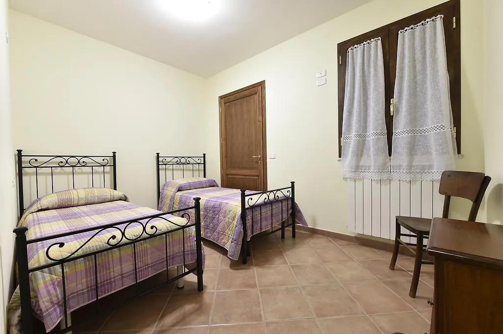 Agriturismo Redipuglia アルベレーゼ ファームステイ