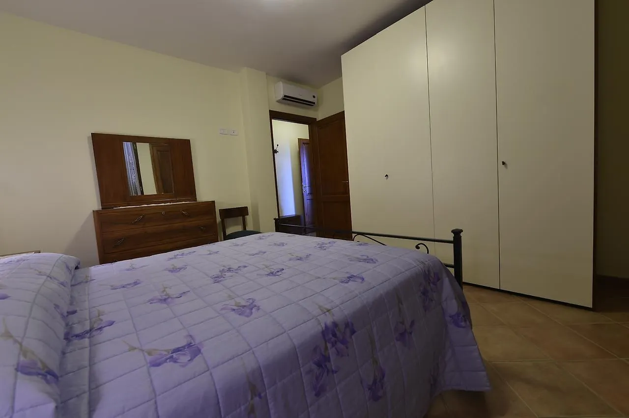 Agriturismo Redipuglia アルベレーゼ